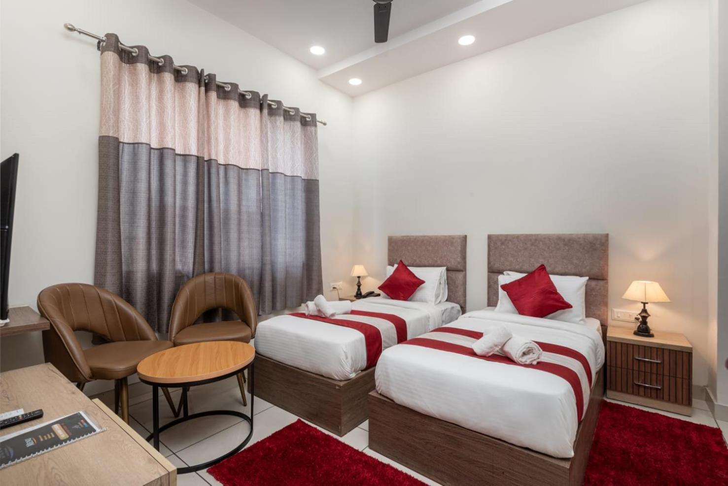 The Setu Hotel & Resorts ファリーダーバード エクステリア 写真
