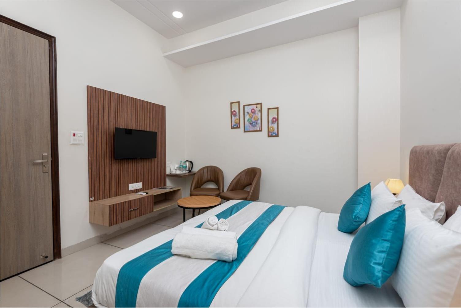 The Setu Hotel & Resorts ファリーダーバード エクステリア 写真