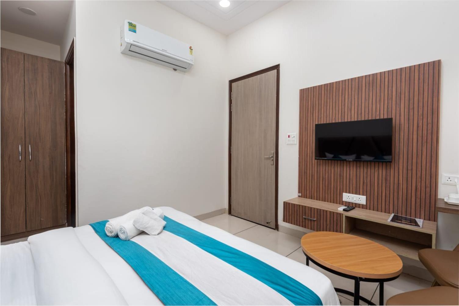 The Setu Hotel & Resorts ファリーダーバード エクステリア 写真